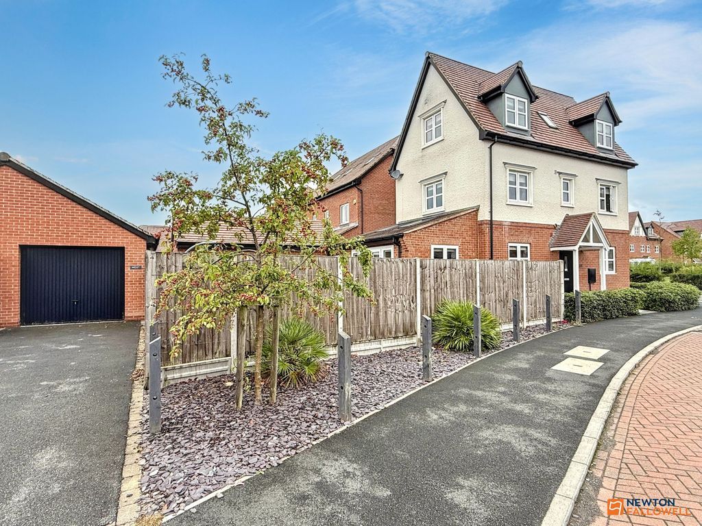 Property photo 1 of 36