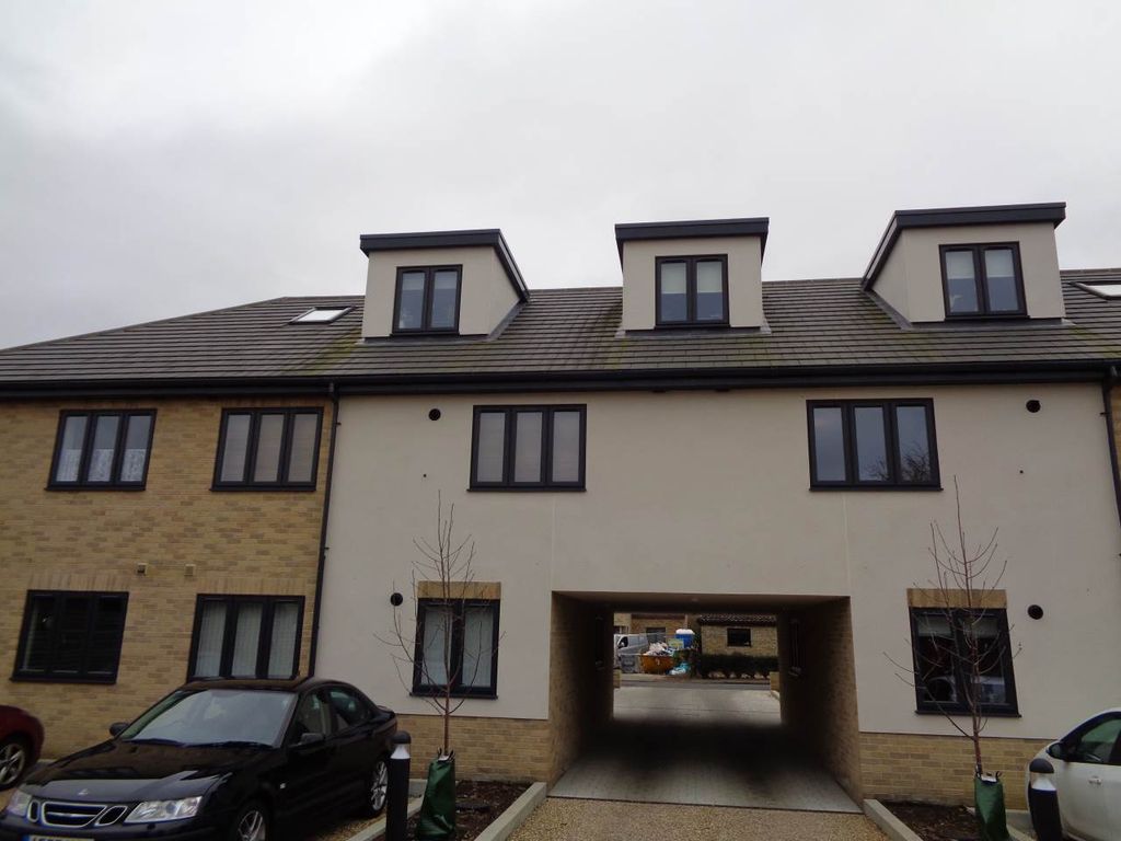 Property photo 3 of 12 Dsc00205