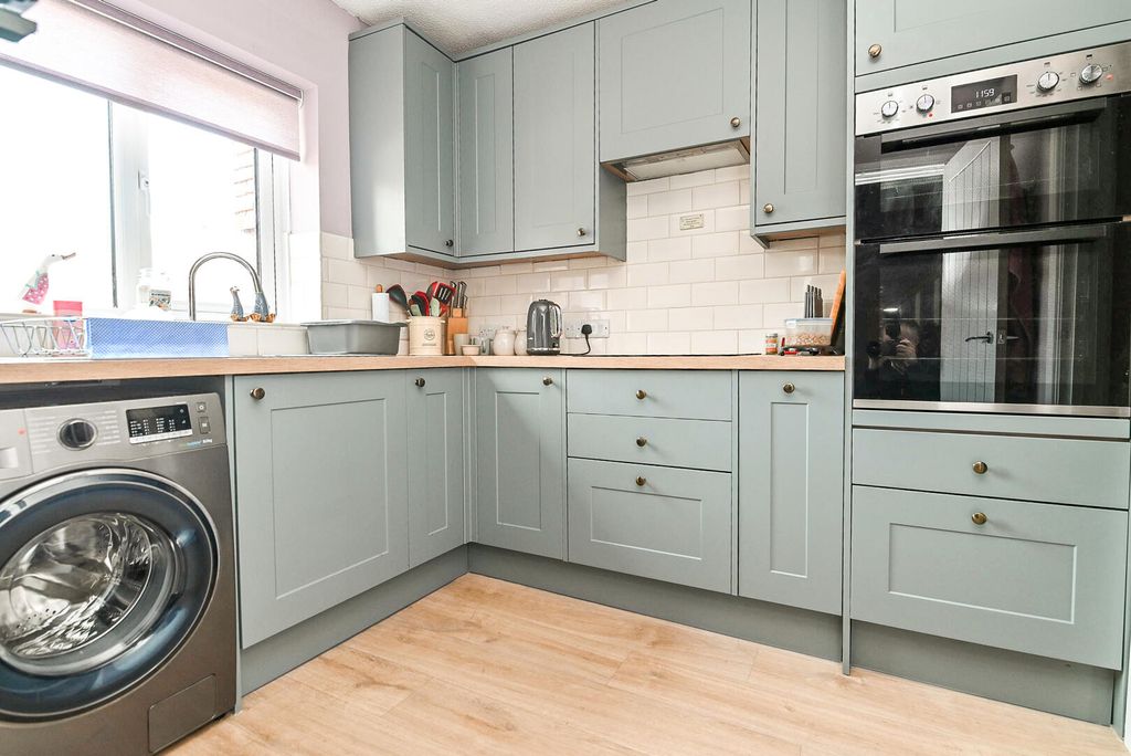 Property photo 3 of 14 3.Jpg