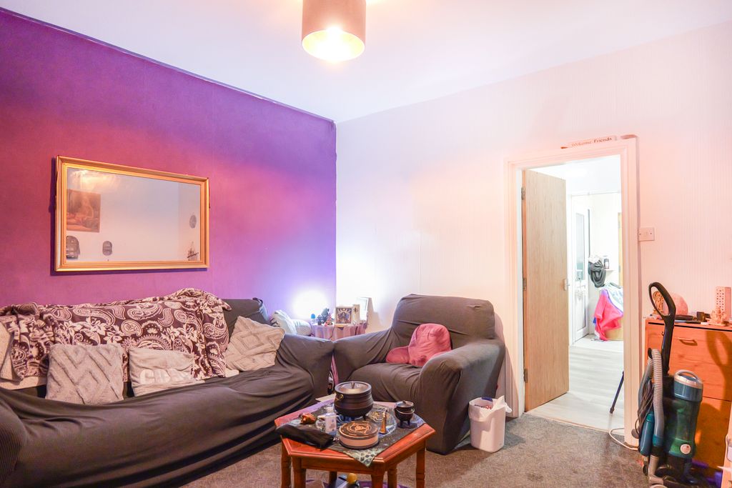 Property photo 3 of 22