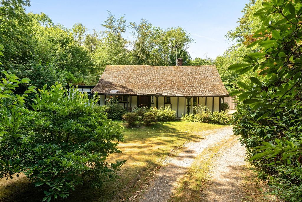 Property photo 1 of 21