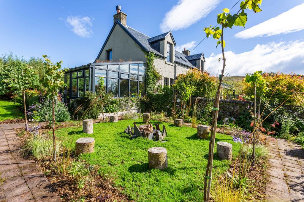 Property photo 3 of 100 5333874
