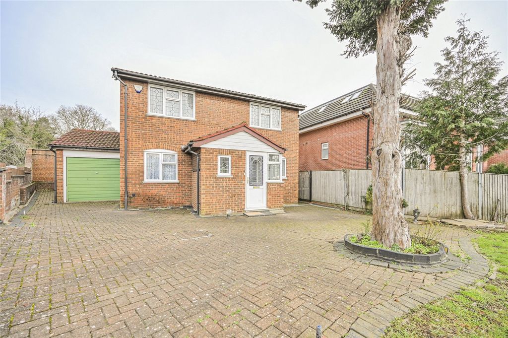 Property photo 1 of 25 Picture No. 23