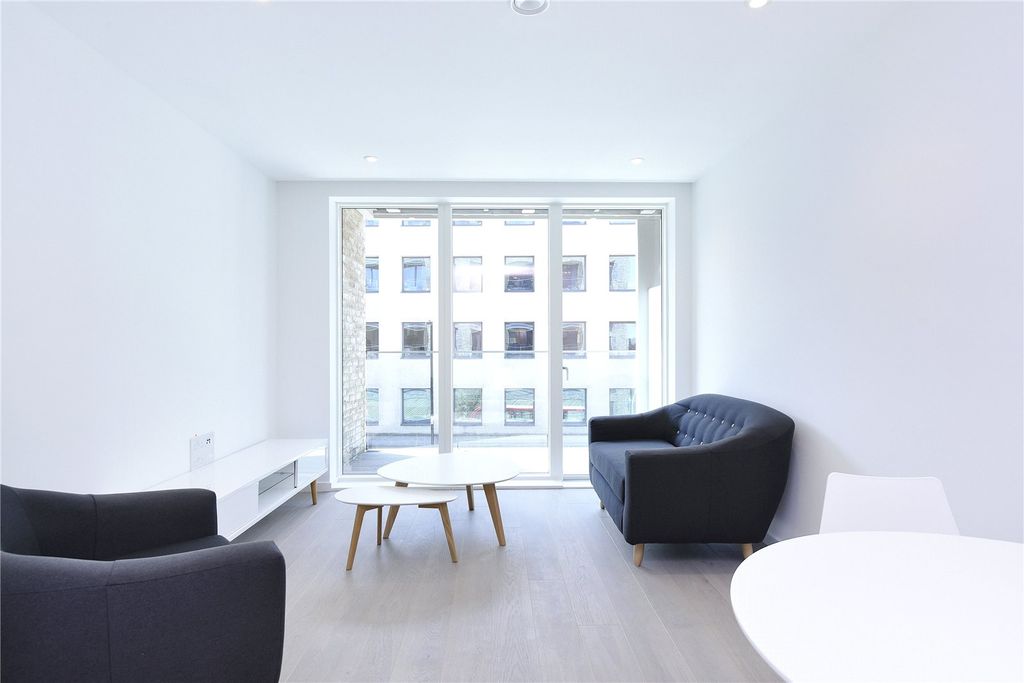 Property photo 1 of 8 Picture No. 16