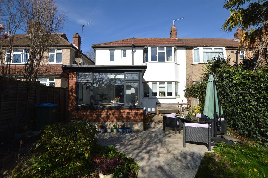 Property photo 3 of 15 41 Warren Road Rear Sunny.Jpg