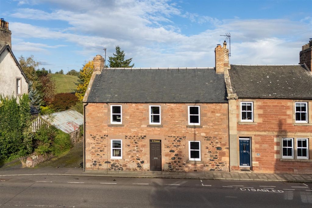 Property photo 1 of 24 Elmwood_34_West_High_Street_Greenlaw-02.Jpg