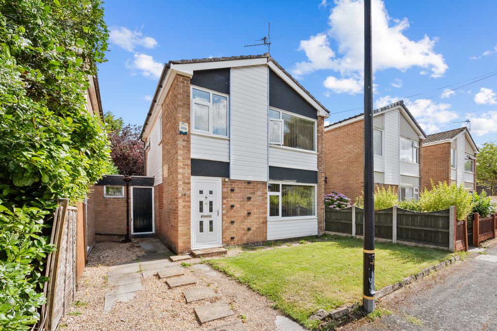 Property photo 1 of 19