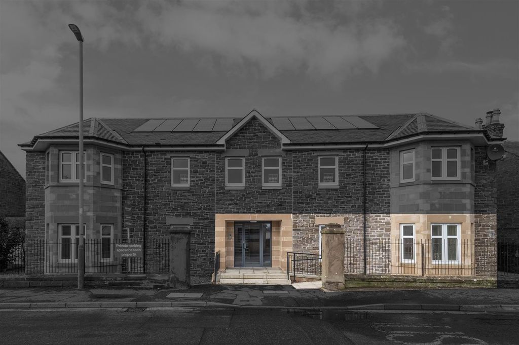 Property photo 1 of 22 Flat C Panmure Street Monifieth-21.Jpg
