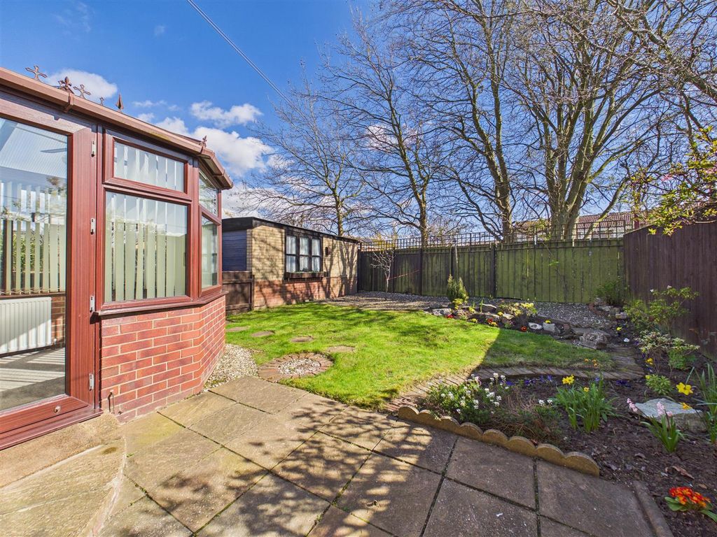 Property photo 2 of 12 Outside