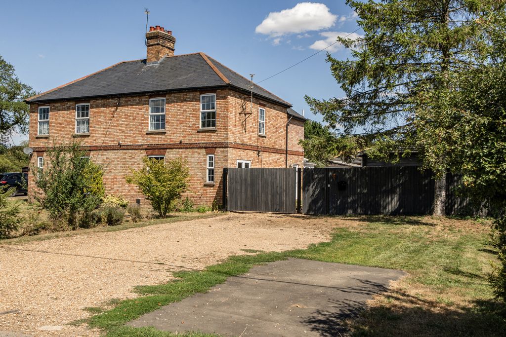 Property photo 1 of 25