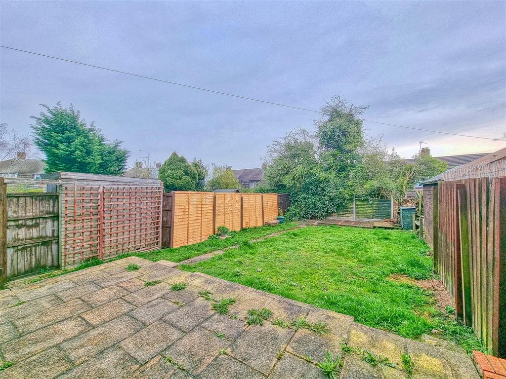 Property photo 2 of 15 Rear Garden