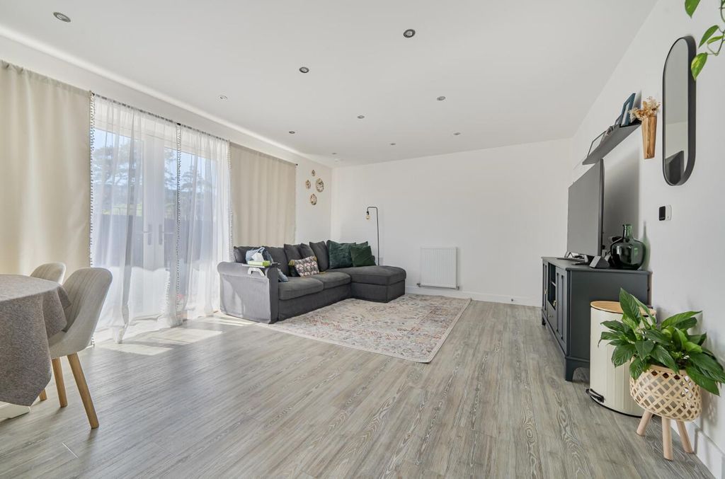 Property photo 3 of 17 1452597 (18).Jpg