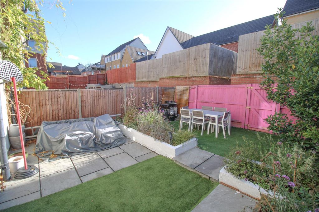 Property photo 2 of 11 Img_6360.Jpg