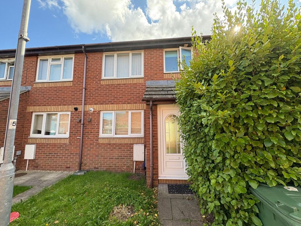 Property photo 1 of 2