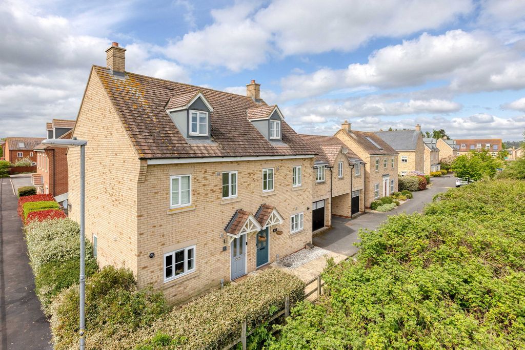 Property photo 1 of 21