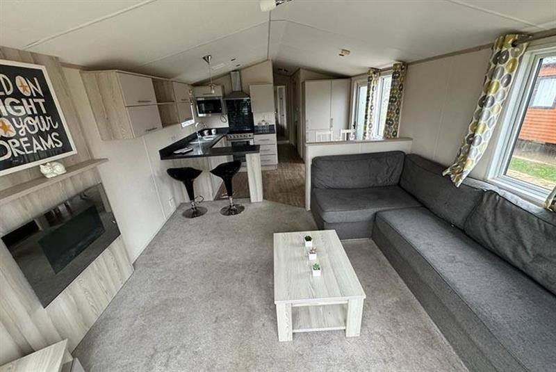 Property photo 2 of 5 007006 1 20260215 00.Jpeg