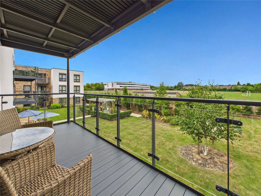 Property photo 1 of 21 1 - Image