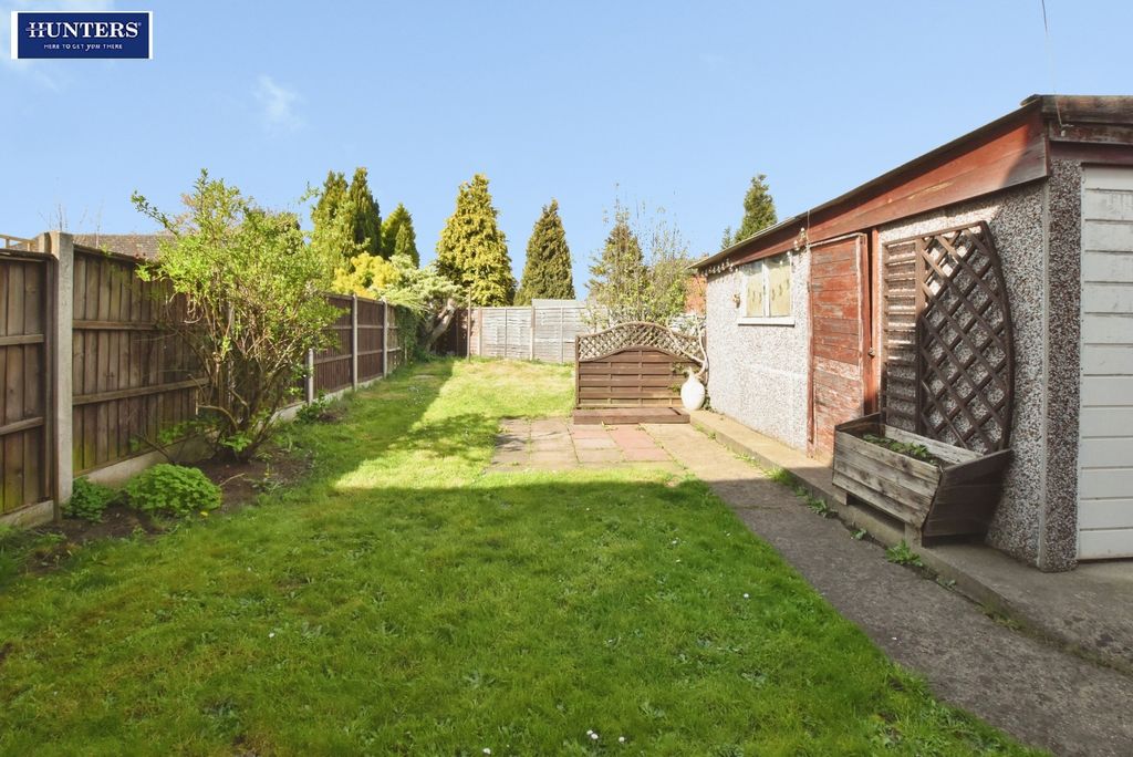 Property photo 2 of 16 Garden