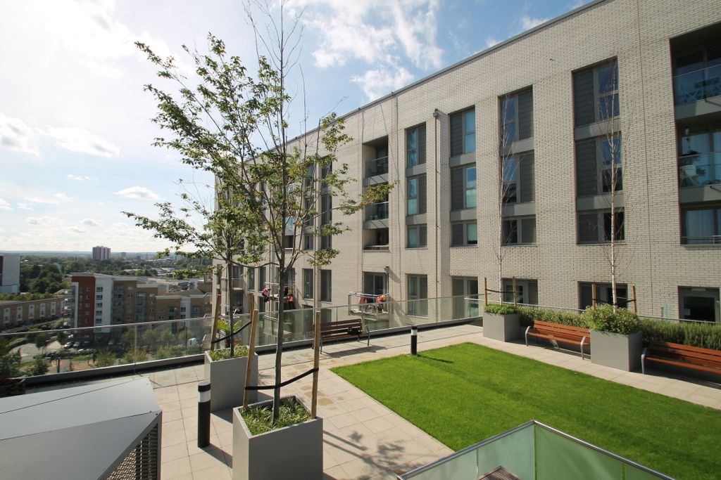 Property photo 2 of 10