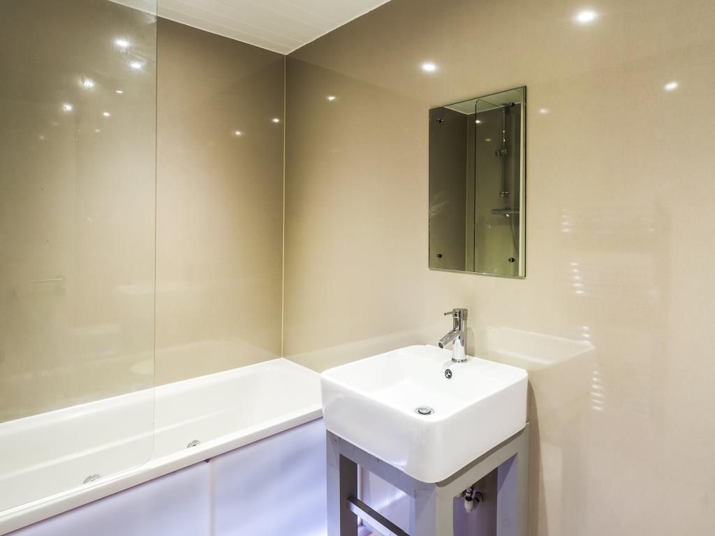 Property photo 3 of 4 Photo 2