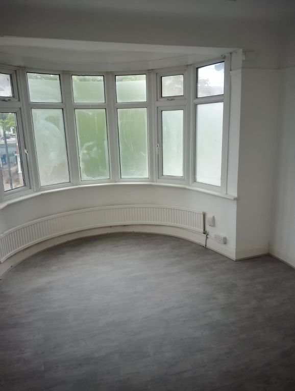 Property photo 2 of 12 Gallery