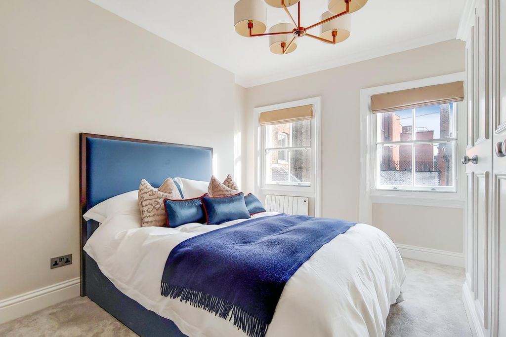 Property photo 2 of 12 4_Master Bedroom-1.Jpg