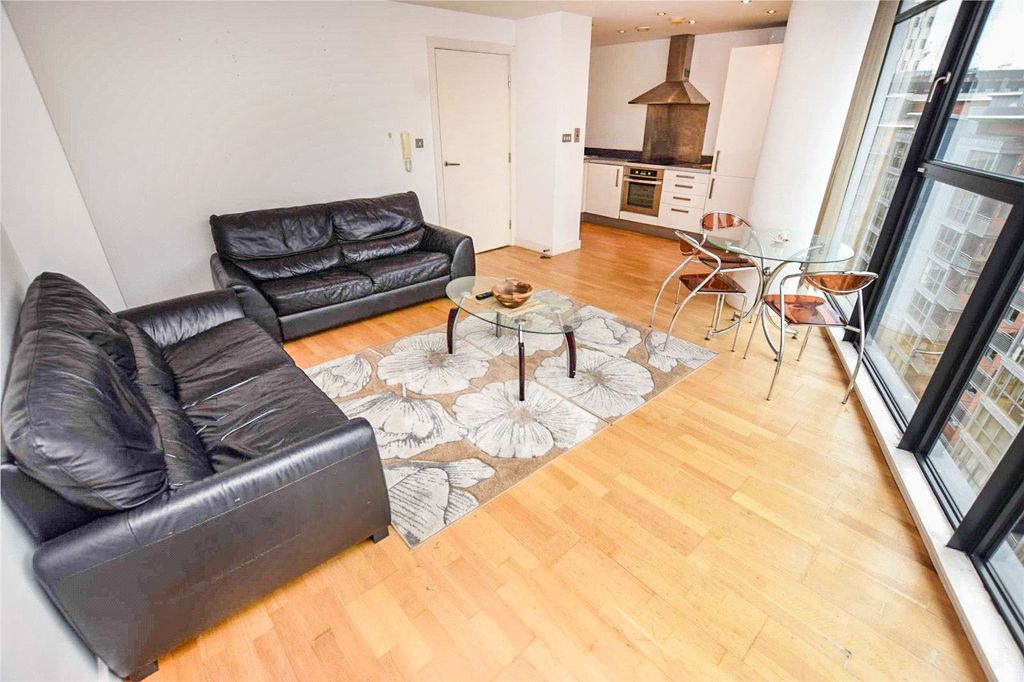 Property photo 3 of 10 Picture No. 31