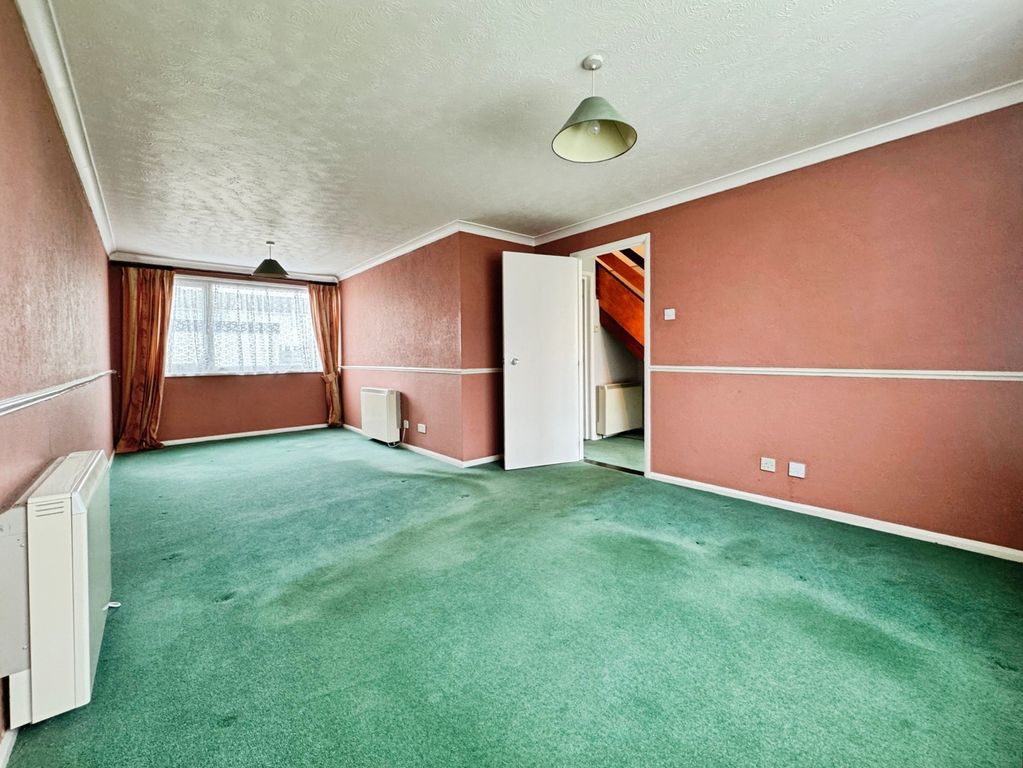 Property photo 3 of 24 Pbox-Img.Jpg