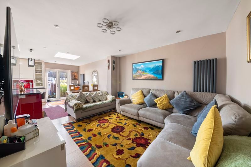 Property photo 2 of 20 Photo 9