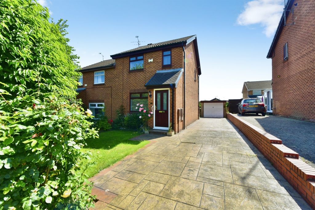 Property photo 1 of 13