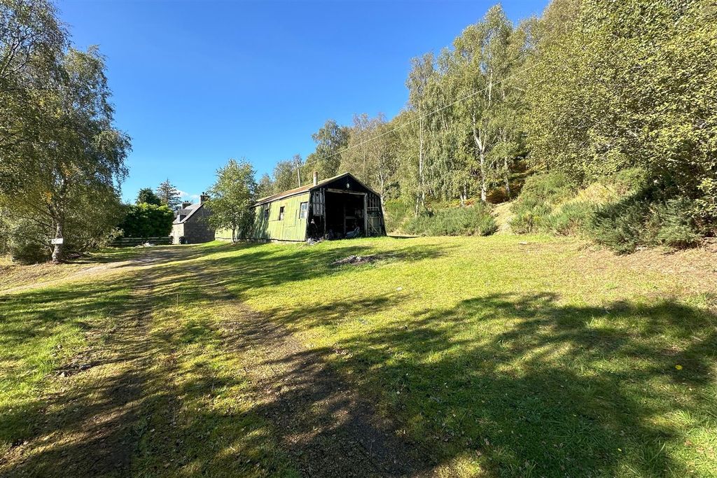 Property photo 3 of 12 Plot At Pitfure