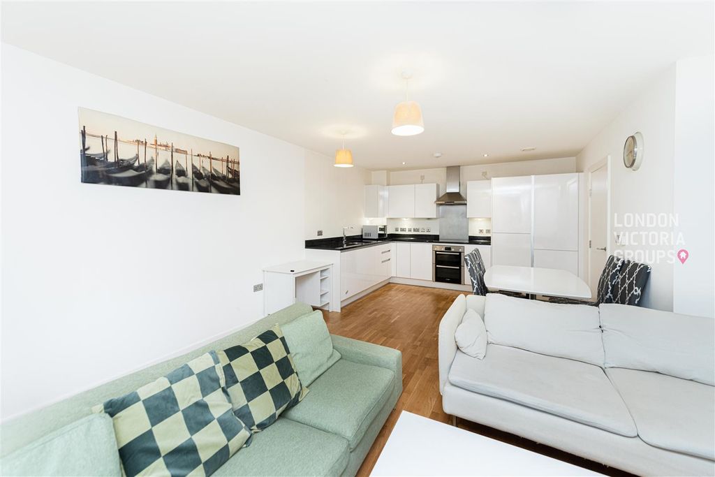 Property photo 2 of 23 1-3881.Jpg