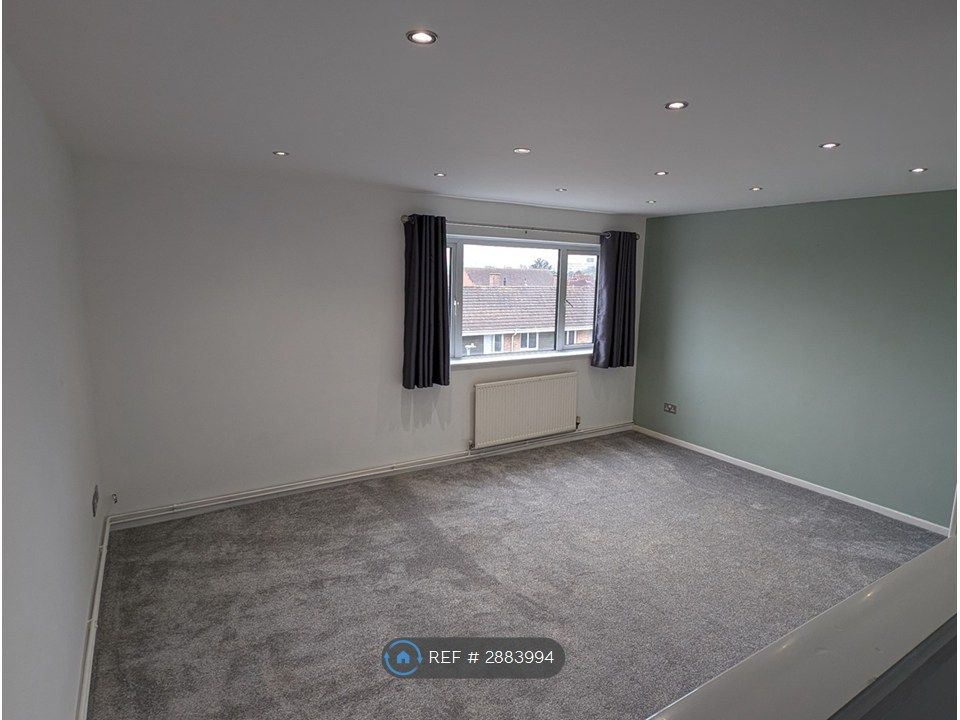 Property photo 3 of 7