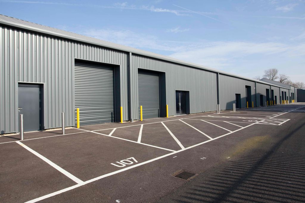 Property photo 3 of 8 Brunel Trade Park_0918.Jpg