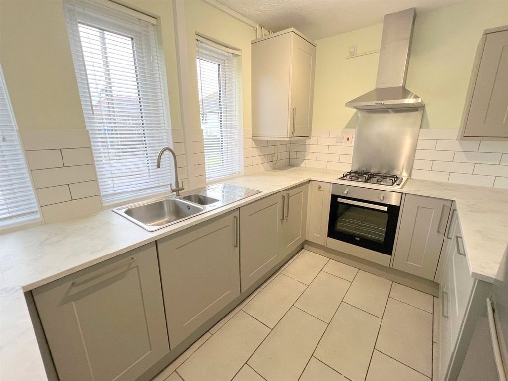 Property photo 2 of 18 Picture No. 05