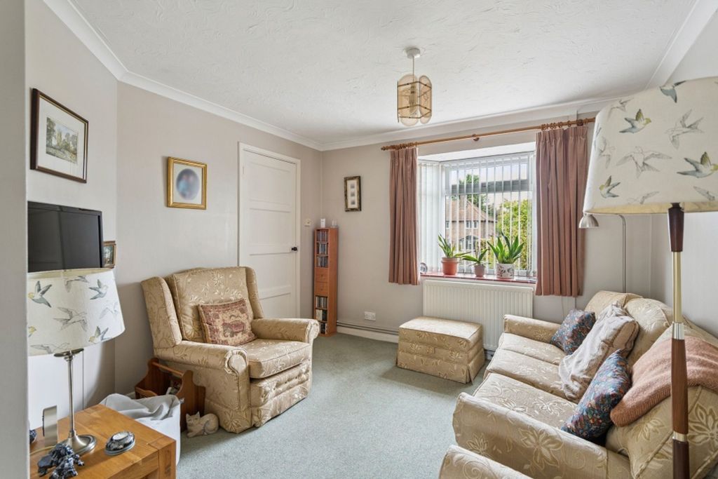 Property photo 3 of 14 Photo 2