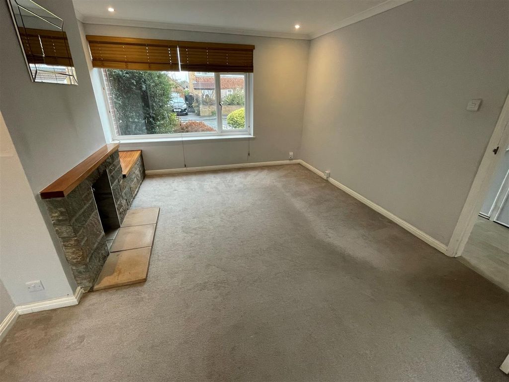 Property photo 2 of 12 2.Jpg