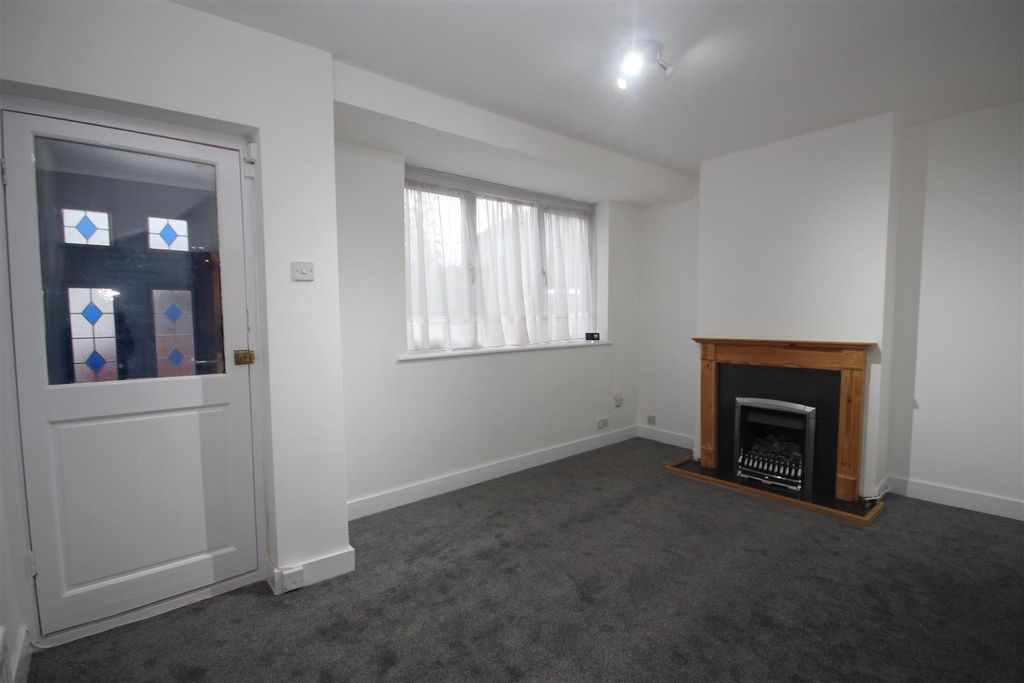 Property photo 2 of 8 Img_9884.Jpg