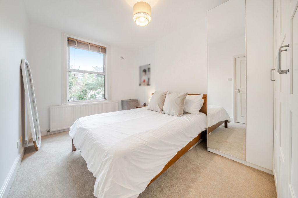 Property photo 3 of 8 1439702-14-69E65c...