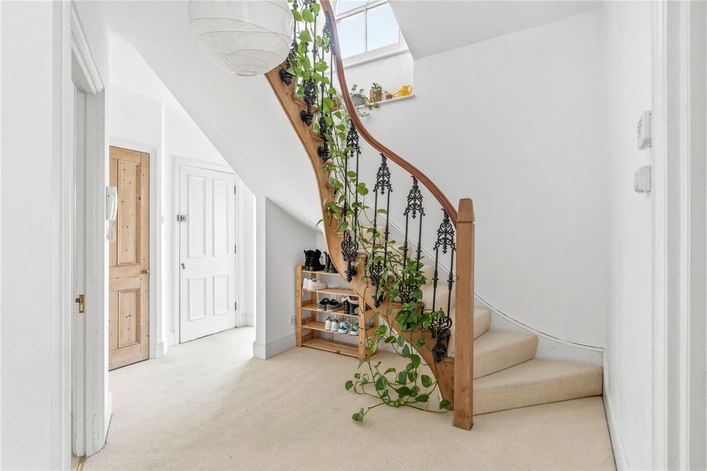 Property photo 2 of 11 Picture No. 07