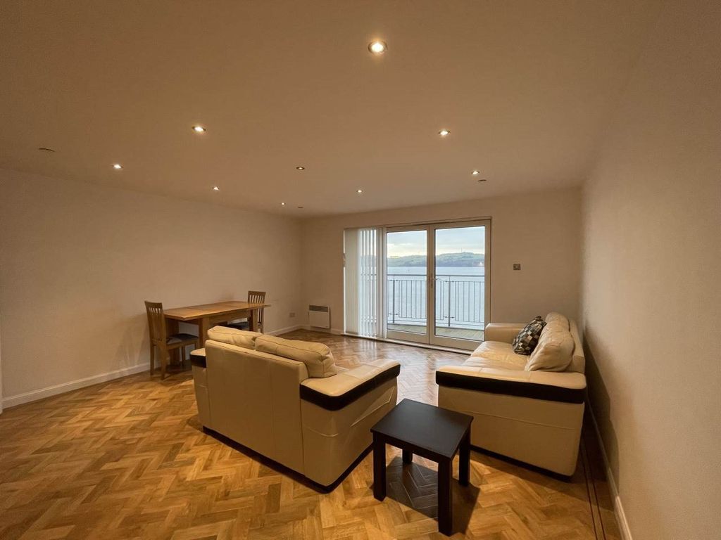 Property photo 2 of 7 Sitting Room