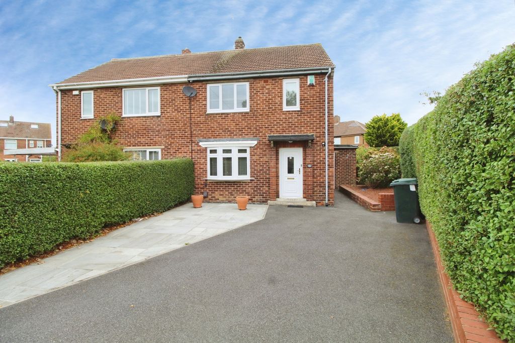 Property photo 1 of 23