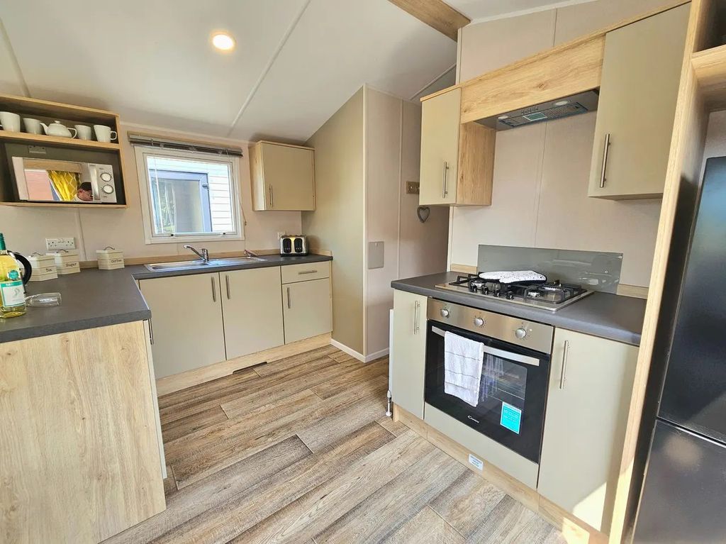 Property photo 3 of 18 Atlas Hollington 2025 Car0064052 111425414 Web