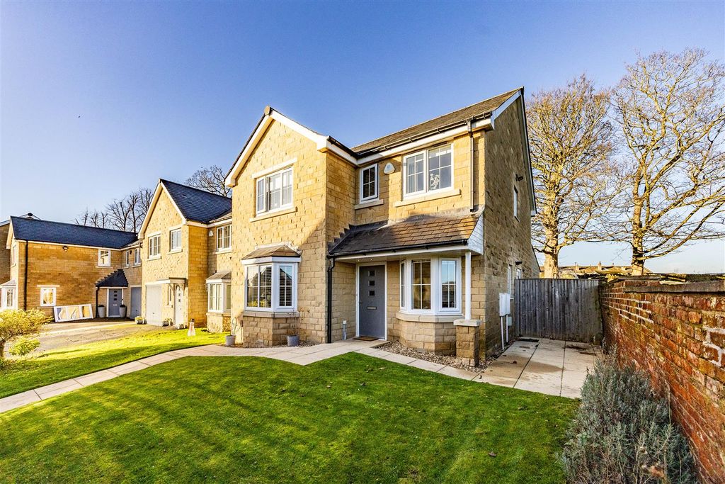 Property photo 1 of 29 9Shalifax-021225-73.Jpg