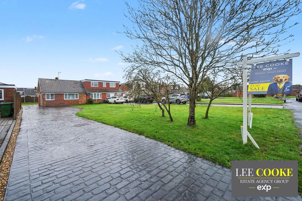 Property photo 1 of 26