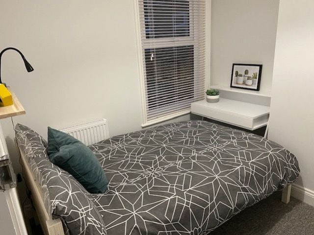 Property photo 1 of 8 Bedroom 2 Double