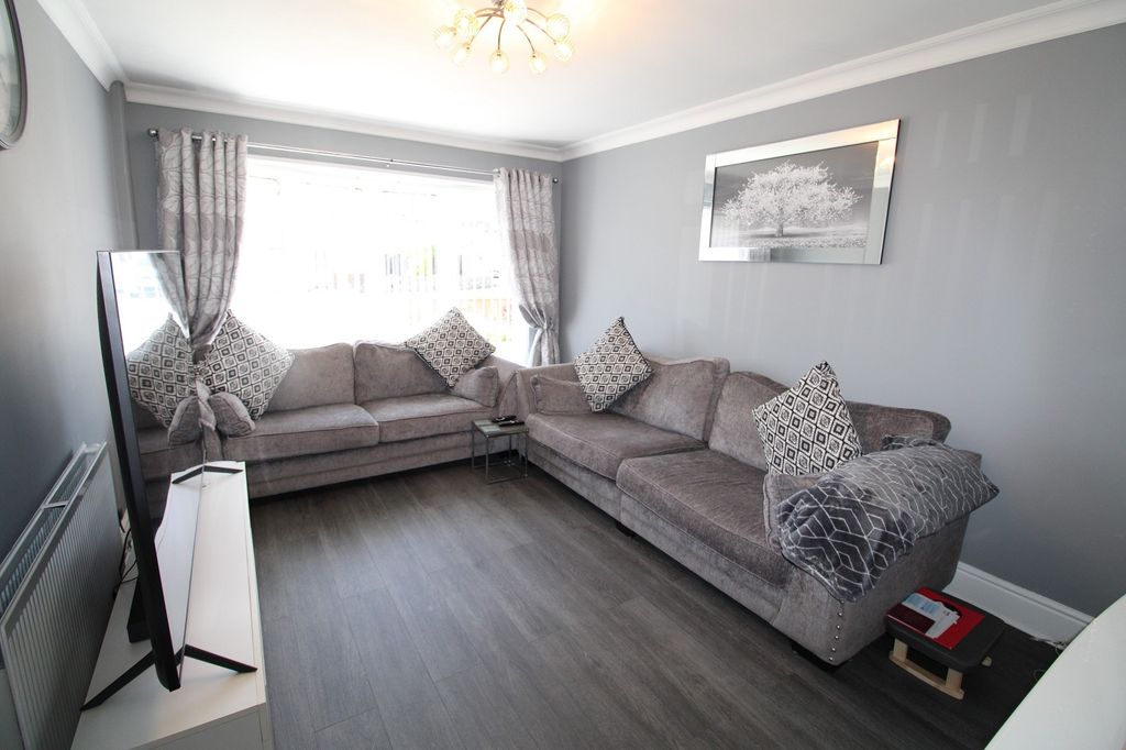 Property photo 3 of 19 Not Specified