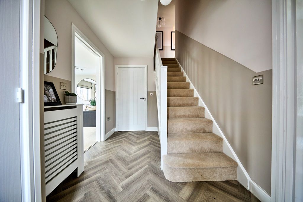 Property photo 3 of 17 Welcome Inside The Tourney