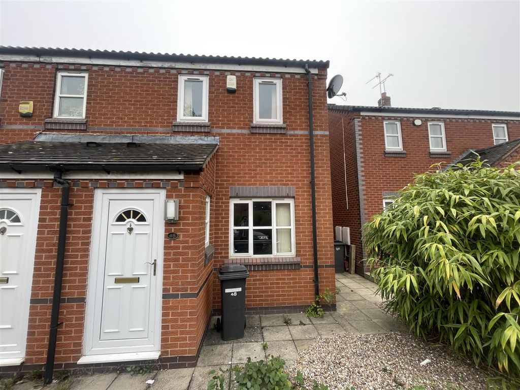 Property photo 1 of 10 Front