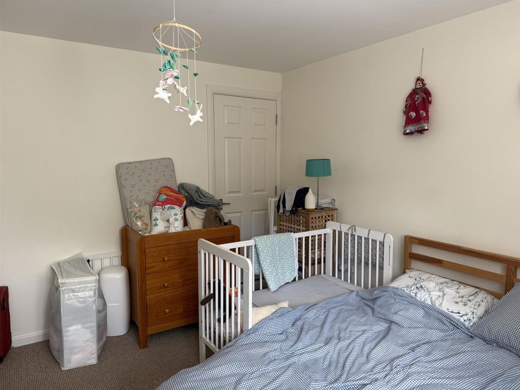 Property photo 2 of 6 7149Dd1c-c00B-4B23-8ba7-01497014791B.Jpg